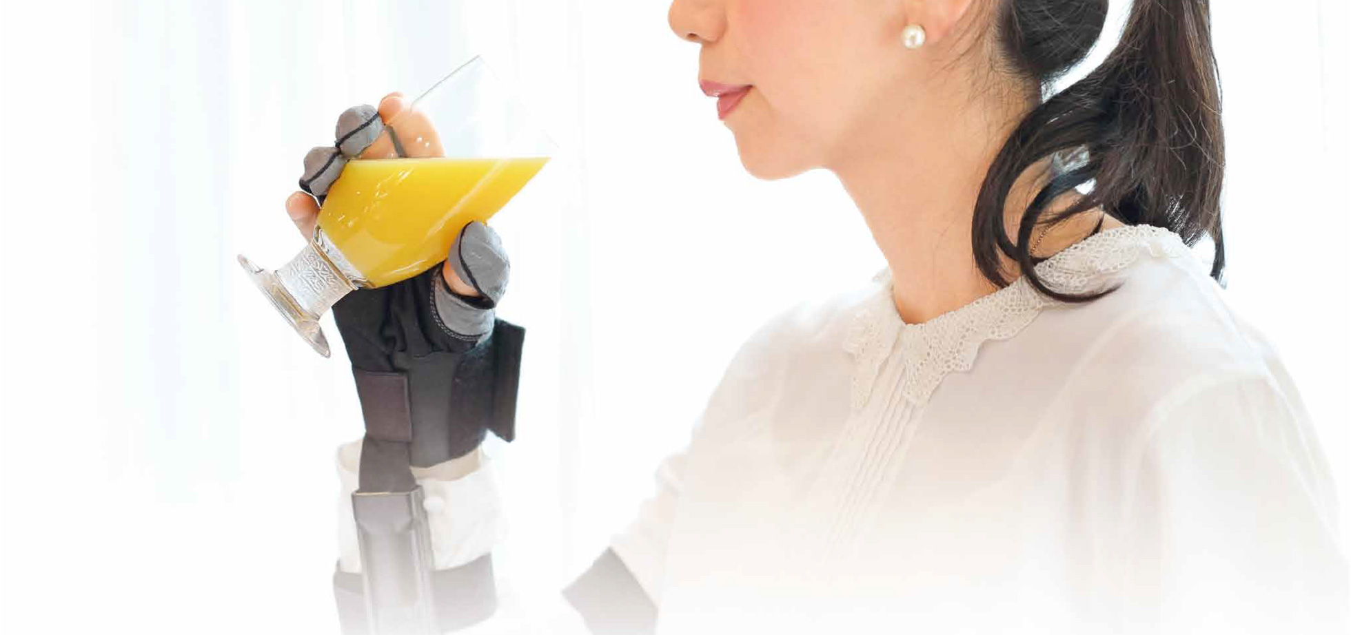 SEM Glove 自立支援用